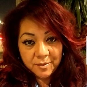 Meet your Posher, Paola